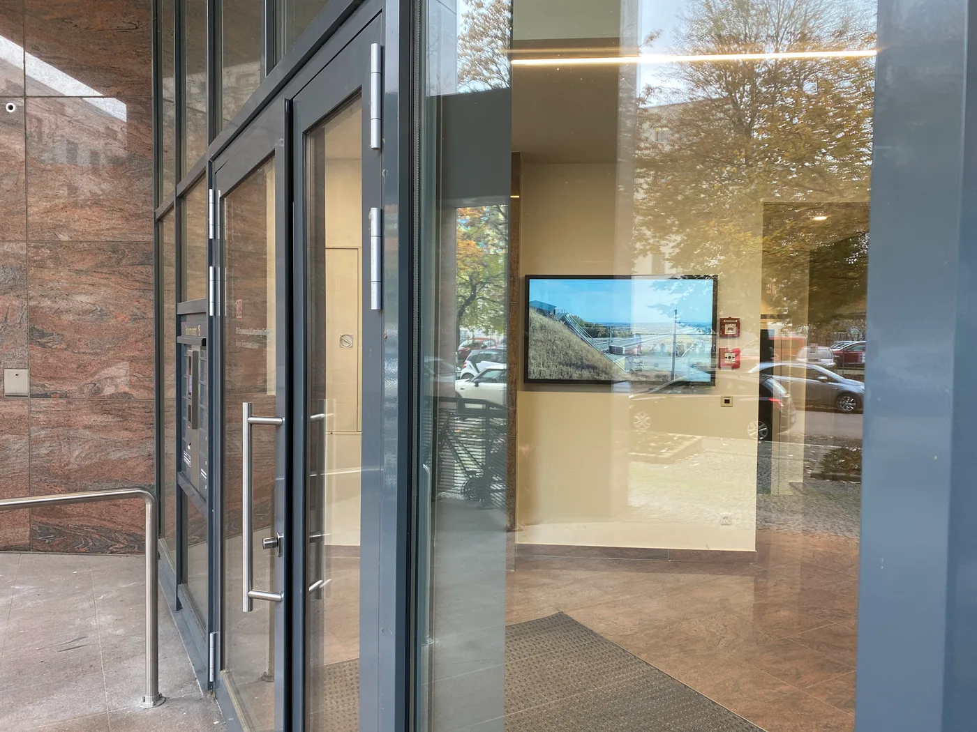 Display-Referenzbild 5