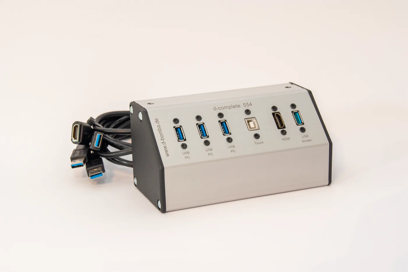 Anschlussfeld in einer Medientechnik-Installation